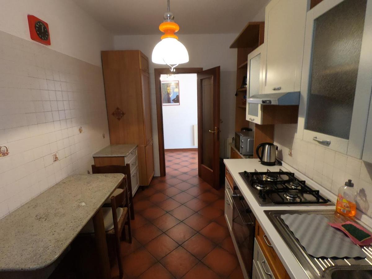 Appartamento Panorama Toscolano Maderno Luaran gambar