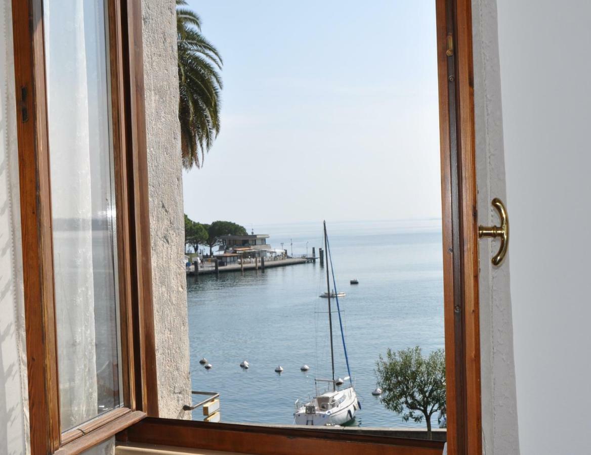 Appartamento Panorama Toscolano Maderno Luaran gambar